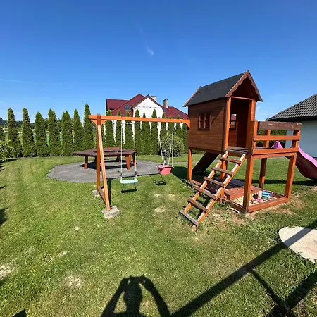Vila Holiday Home Limanowa