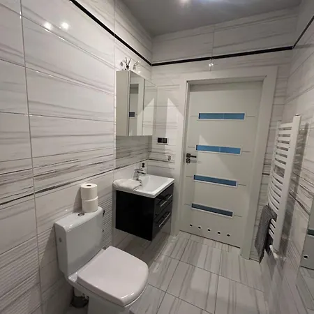 Vila Holiday Home Limanowa *